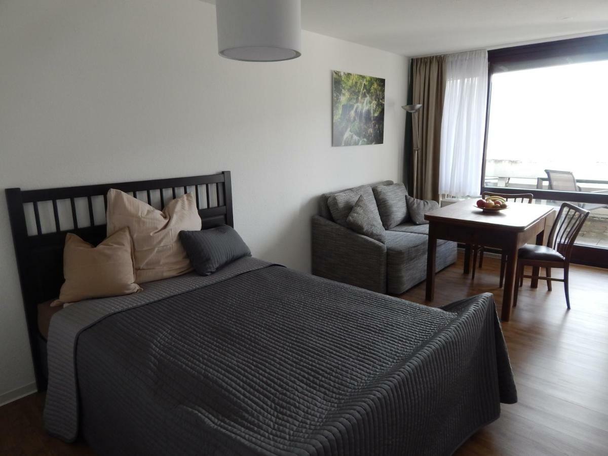 Free Apartment - Schoenblick Bad Urach Kültér fotó